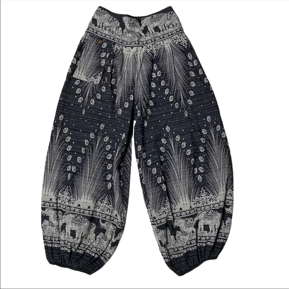 *SOLD* Kamana Batik Black & White Elephant Bohemian Pants Harem Pants Cotton - Picture 1 of 6